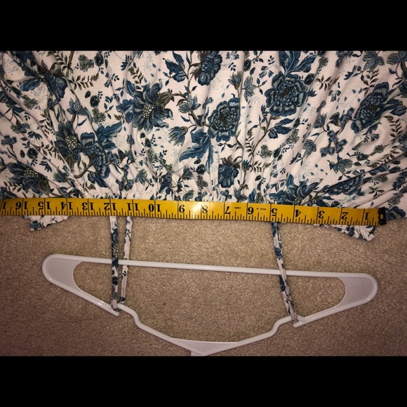 Cute cold shoulder/off the shoulder - Picture 5 of 5